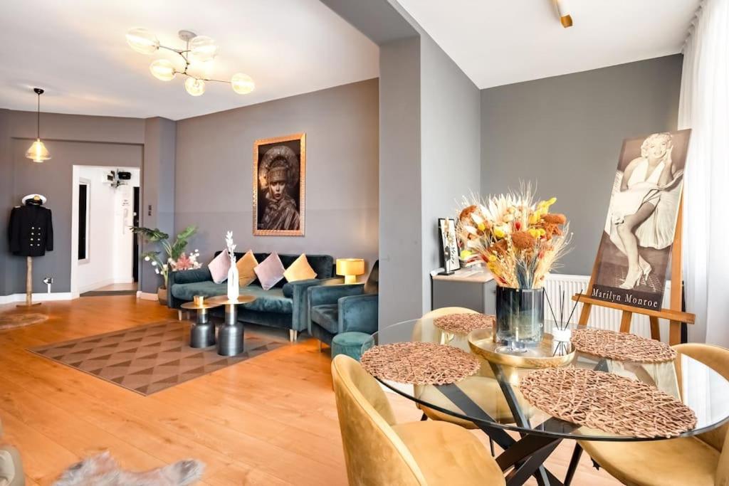 Intercontinental Apart - Massage Terrace Fireplace Bukareszt Zewnętrze zdjęcie