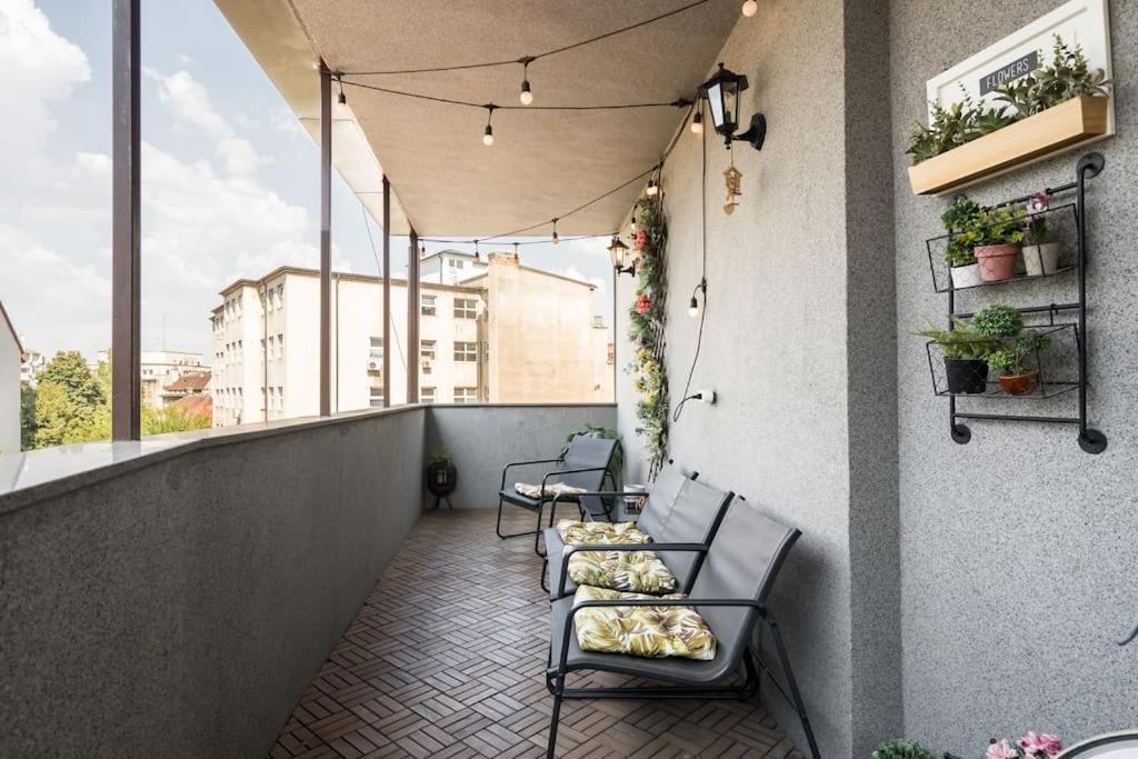 Intercontinental Apart - Massage Terrace Fireplace Bukareszt Zewnętrze zdjęcie